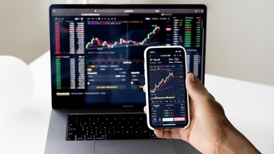 The Voler Car IPO is an entirely fresh issue of 30 lakh shares at a price band between ₹85 and ₹90 per share. The Voler Car IPO is an entirely fresh issue of 30 lakh shares at a price band between ₹85 and ₹90 per share.