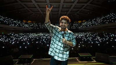 Samay Raina, a standup comedian, YouTuber, and chess enthusiast, has come under scrutiny after the Mumbai police contacted him and podcaster Ranveer Allahbadia on Tuesday for an inquiry regarding the latter’s controversial question on India’s Got Latent, a show hosted by Raina on YouTube. Raina is currently on an international tour across Canada and the United States for his standup show Samay Raina Unfiltered. He performed in Seattle on February 9 and has shows scheduled until March 16. (Instagram/Samay Raina) Samay Raina, a standup comedian, YouTuber, and chess enthusiast, has come under scrutiny after the Mumbai police contacted him and podcaster Ranveer Allahbadia on Tuesday for an inquiry regarding the latter’s controversial question on India’s Got Latent, a show hosted by Raina on YouTube. Raina is currently on an international tour across Canada and the United States for his standup show Samay Raina Unfiltered. He performed in Seattle on February 9 and has shows scheduled until March 16. (Instagram/Samay Raina)