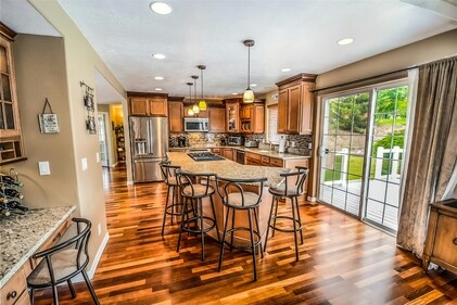 Bring home warmth with wooden decor. (Pexels) Bring home warmth with wooden decor. (Pexels)