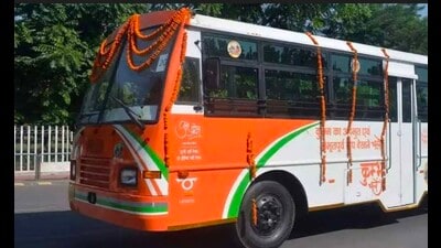 A UPSRTC bus pressed into Mahakumbh service (HT Photo) A UPSRTC bus pressed into Mahakumbh service (HT Photo)
