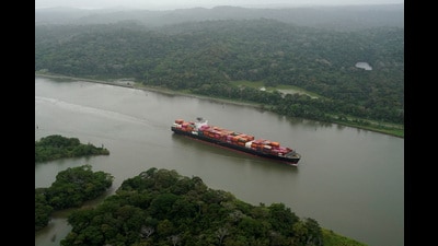 FILE PHOTO: An aerial view shows a cargo ship transiting through the Panama Canal as U.S. President Donald Trump plans to regain control of the Canal, in Panama City, Panama, February 1, 2025. REUTERS/Enea Lebrun/File Photo (REUTERS) FILE PHOTO: An aerial view shows a cargo ship transiting through the Panama Canal as U.S. President Donald Trump plans to regain control of the Canal, in Panama City, Panama, February 1, 2025. REUTERS/Enea Lebrun/File Photo (REUTERS)