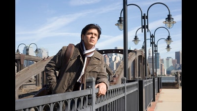 Shah Rukh Khan in ‘Kabhi Alvida Na Kehna’ (2006) (Film still)
