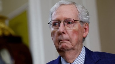 U.S. Senate Minority Leader Mitch McConnell (R-KY) opposed Tulsi Gabbard’s confirmation as DNI. (REUTERS/ File Photo)