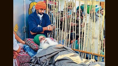 Veteran farmer leader Jagjit Singh Dallewal, who was on an indefinite hunger strike since November 26, agreed to accept medical aid after the Centre invited farmers for talks. (HT File) Veteran farmer leader Jagjit Singh Dallewal, who was on an indefinite hunger strike since November 26, agreed to accept medical aid after the Centre invited farmers for talks. (HT File)