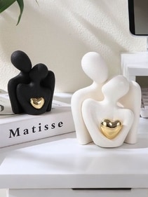 Love sculpture for bedroom bedside table as Valentine's Day gift. (File Photo) Love sculpture for bedroom bedside table as Valentine's Day gift. (File Photo)