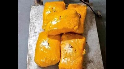In a significant breakthrough against drug trafficking, police have cracked a major narcotics case with the arrest of kingpin of a drug racket and recovery of six kg of heroin near the Line of Control in Nowshera sub-division of Rajouri district, said officials. (Representational photo) In a significant breakthrough against drug trafficking, police have cracked a major narcotics case with the arrest of kingpin of a drug racket and recovery of six kg of heroin near the Line of Control in Nowshera sub-division of Rajouri district, said officials. (Representational photo)