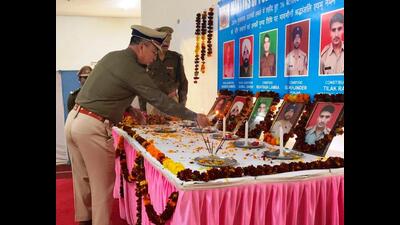The CRPF’s 76 battalion paid rich tributes to the bravehearts on sixth death anniversary of the Pulwama suicide attack here on Friday. (HT Photo)