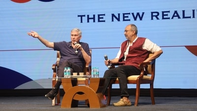 Veteran American screenwriter Chris Keyser spoke at the Indian Screenwriters Conference. Veteran American screenwriter Chris Keyser spoke at the Indian Screenwriters Conference.