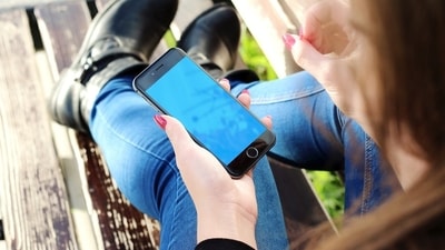 A Bengaluru woman shared a viral post about a stranger offering to rent her LinkedIn account in exchange for money. (Representational image/Pixabay) A Bengaluru woman shared a viral post about a stranger offering to rent her LinkedIn account in exchange for money. (Representational image/Pixabay)