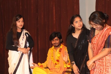 Students of Kasturi Ram College of Higher Education presented Baba Ki Leela #RaasLeela