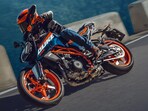 The design of 390 Duke is inspired by the larger Dukes that KTM sells.