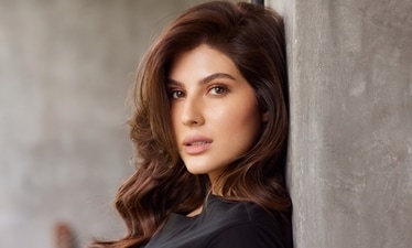 Elnaaz Norouzi confirms Hollywood film