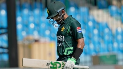 Pakistan's Babar Azam reacts as he walks off the field after his dismissal during the tri-series ODI cricket final match between Pakistan and New Zealand, in Karachi, Pakistan, Friday, Feb. 14, 2025. (AP Photo/Fareed Khan) (AP) Pakistan's Babar Azam reacts as he walks off the field after his dismissal during the tri-series ODI cricket final match between Pakistan and New Zealand, in Karachi, Pakistan, Friday, Feb. 14, 2025. (AP Photo/Fareed Khan) (AP)