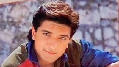 Prithvi Vazir debuted in Bollywood with the 1992 hit Dil Ka Kya Kasoor. Prithvi Vazir debuted in Bollywood with the 1992 hit Dil Ka Kya Kasoor.