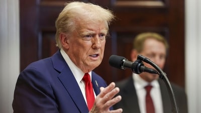 On Israel, Trump said, they would have to take a decision on “what they will do about the 12:00 O’CLOCK, TODAY, DEADLINE imposed on the release of ALL HOSTAGES". (Bloomberg) On Israel, Trump said, they would have to take a decision on “what they will do about the 12:00 O’CLOCK, TODAY, DEADLINE imposed on the release of ALL HOSTAGES". (Bloomberg)