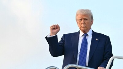 The regulations that have controlled international commerce for many years are being overturned by President Donald Trump. He declared "reciprocal" tariffs on Thursday, which are certain to cause havoc for international companies and tensions with both allies and enemies of the United States. (AFP/ROBERTO SCHMIDT) The regulations that have controlled international commerce for many years are being overturned by President Donald Trump. He declared "reciprocal" tariffs on Thursday, which are certain to cause havoc for international companies and tensions with both allies and enemies of the United States. (AFP/ROBERTO SCHMIDT)