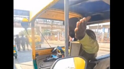A bike taxi rider faced verbal abuse, threats, and an attempted phone snatching by an irate auto driver. (X/@karnatakaportf) A bike taxi rider faced verbal abuse, threats, and an attempted phone snatching by an irate auto driver. (X/@karnatakaportf)
