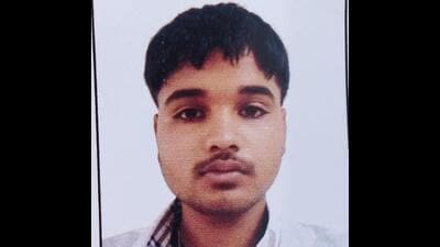 Navdeep Singh, 23, a resident of Ferozepur’s Basti Amrik Singh village, who was to come home in Saturday’s flight but remains stranded in the US as he took ill at the last moment. (Sourced) Navdeep Singh, 23, a resident of Ferozepur’s Basti Amrik Singh village, who was to come home in Saturday’s flight but remains stranded in the US as he took ill at the last moment. (Sourced)