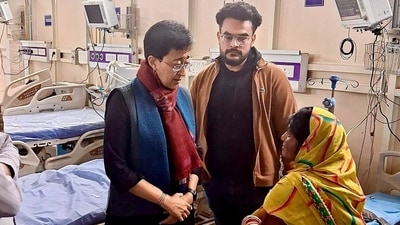 Acting Delhi chief minister Atishi visited injured victims of the New Delhi Railway Station stampede at LNJP Hospital on Saturday. (PTI) Acting Delhi chief minister Atishi visited injured victims of the New Delhi Railway Station stampede at LNJP Hospital on Saturday. (PTI)