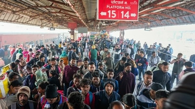 Passengers throng at New Delhi railway station a day after a devastating stampede leading to the death of 18 people, in New Delhi on Sunday. (Amit Sharma/ANI ) Passengers throng at New Delhi railway station a day after a devastating stampede leading to the death of 18 people, in New Delhi on Sunday. (Amit Sharma/ANI )