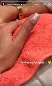 Priyanka Chopra getting her nails removed. Priyanka Chopra getting her nails removed.