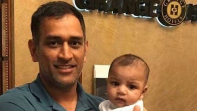 Sarfaraz Ahmed opened up on the iconic picture of his son with MS Dhoni during the 2017 Champions Trophy. Sarfaraz Ahmed opened up on the iconic picture of his son with MS Dhoni during the 2017 Champions Trophy.
