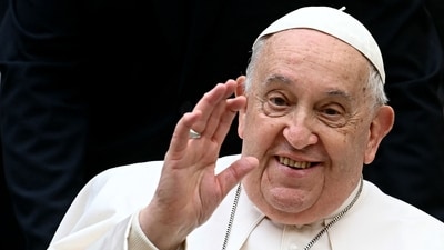 (FILES) Pope Francis stay in hospital over 'complex' respiratory tract infection (AFP) (FILES) Pope Francis stay in hospital over 'complex' respiratory tract infection (AFP)