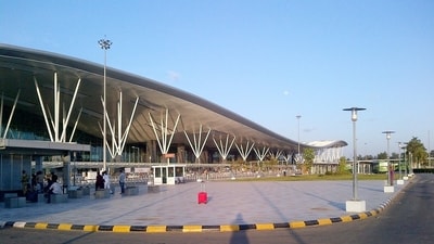 Woman enters into Bengaluru's Kempegowda International Airport after duped by an agent with a fake ticket. Woman enters into Bengaluru's Kempegowda International Airport after duped by an agent with a fake ticket.