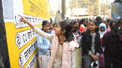 Bihar board Class 10th final exam candidates at DAV High School Danapur in Patna. (Santosh Kumar) Bihar board Class 10th final exam candidates at DAV High School Danapur in Patna. (Santosh Kumar)