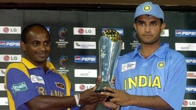 Sourav Ganguly's (Right) expression tells the story (Getty) Sourav Ganguly's (Right) expression tells the story (Getty)