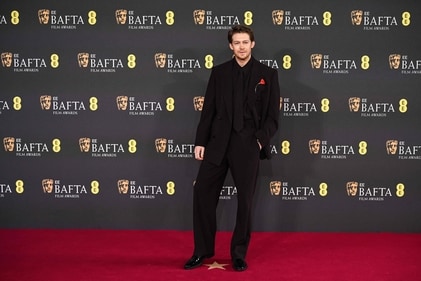 Joe Alwyn Joe Alwyn