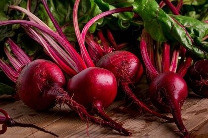 Previous research conducted by scientists suggests that beetroot juice can improve oxygen flow to the ageing brain and possibly improve cognitive performance. (Shutterstock) Previous research conducted by scientists suggests that beetroot juice can improve oxygen flow to the ageing brain and possibly improve cognitive performance. (Shutterstock)