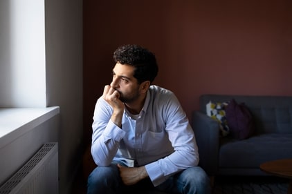 According to Nupur Dhakephalkar, avoiding negative thoughts completely is like trying to stop your phone from ever getting spam messages — it’s just not realistic. (Representative picture: Freepik)