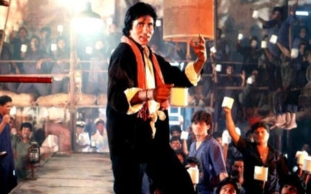 A still from Jumma Chumma A still from Jumma Chumma