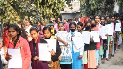 BSEB Bihar Matric Exam 2025: The Class 10 annual examinations will conclude on February 25, 2025. The results of the Bihar board matric exams will likely be announced in March or April . (Santosh Kumar) BSEB Bihar Matric Exam 2025: The Class 10 annual examinations will conclude on February 25, 2025. The results of the Bihar board matric exams will likely be announced in March or April . (Santosh Kumar)