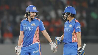Nat Sciver-Brunt (left) scored a 39-ball 57 to star in MI’s win. (WPL) Nat Sciver-Brunt (left) scored a 39-ball 57 to star in MI’s win. (WPL)