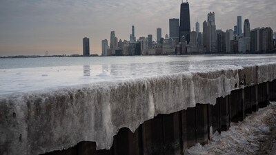 CHICAGO, ILLINOIS - FEBRUARY 17: Ice collects along the shore of Lake Michigan as temperatures were in the single-digits for most of the day on February 17, 2025 in Chicago, Illinois. Temperatures are expected to remain below normal in the city for the remainder of the week. Scott Olson/Getty Images/AFP (Photo by SCOTT OLSON / GETTY IMAGES NORTH AMERICA / Getty Images via AFP) (Getty Images via AFP) CHICAGO, ILLINOIS - FEBRUARY 17: Ice collects along the shore of Lake Michigan as temperatures were in the single-digits for most of the day on February 17, 2025 in Chicago, Illinois. Temperatures are expected to remain below normal in the city for the remainder of the week. Scott Olson/Getty Images/AFP (Photo by SCOTT OLSON / GETTY IMAGES NORTH AMERICA / Getty Images via AFP) (Getty Images via AFP)