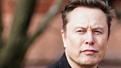 Musk, DOGE to investigate ‘tens of millions of deceased people’ getting Social Security payments (REUTERS/Nathan Howard/File Photo) (REUTERS)