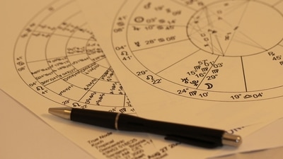 A 24-year-old Bengaluru woman lost ₹5.9 lakh to a fake astrologer who promised to help with her love marriage. (Representational) A 24-year-old Bengaluru woman lost ₹5.9 lakh to a fake astrologer who promised to help with her love marriage. (Representational)