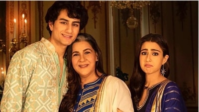 Bollywood actor Amrita Singh, mother of Sara Ali Khan, has purchased a ready-to-move-in luxury apartment for ₹18 crore in Mumbai's Juhu, (HT Files) Bollywood actor Amrita Singh, mother of Sara Ali Khan, has purchased a ready-to-move-in luxury apartment for ₹18 crore in Mumbai's Juhu, (HT Files)
