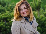 Maintain youthful skin in your 40s with expert-recommended care routines. Maintain youthful skin in your 40s with expert-recommended care routines.