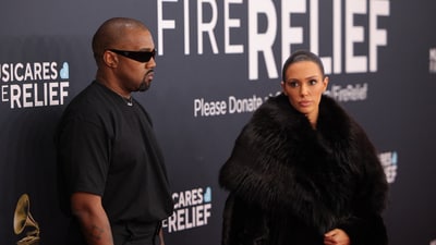 Bianca Censori may receive more than the rumoured $5M in divorce from Kanye West due to California law and his recent earnings.
REUTERS/Daniel Cole (REUTERS)