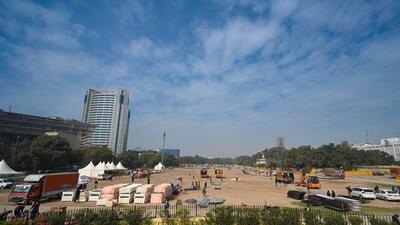 An average AQI of 181 (moderate) was recorded at 9am on Wednesday. (HT PHOTO)