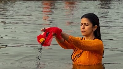 Nimrat Kaur expressed her gratitude to “brilliant Ganga Task Force for their relentless efforts” in making her experience at the mela flawless. Nimrat Kaur expressed her gratitude to “brilliant Ganga Task Force for their relentless efforts” in making her experience at the mela flawless.