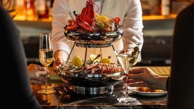New York's food scene is exploding at Times Square where the new main attraction is its restaurants! (Image by X/bloomberg) New York's food scene is exploding at Times Square where the new main attraction is its restaurants! (Image by X/bloomberg)