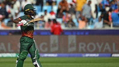 Jaker went on to score 68 off 114 balls and finally fell to Shami in the 43rd over. (AFP) Jaker went on to score 68 off 114 balls and finally fell to Shami in the 43rd over. (AFP)