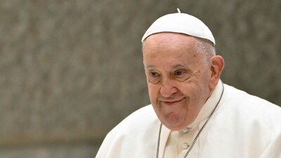 Vatican provides update on Pope Francis' health as pontiff battles pneumonia (Photo by Alberto PIZZOLI / AFP) (AFP) Vatican provides update on Pope Francis' health as pontiff battles pneumonia (Photo by Alberto PIZZOLI / AFP) (AFP)