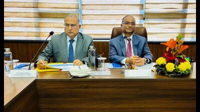 Top officials of the Dakshin Haryana Bijli Vitran Nigam (DHBVN) at a meeting on Thursday. (HT PHOTO.) Top officials of the Dakshin Haryana Bijli Vitran Nigam (DHBVN) at a meeting on Thursday. (HT PHOTO.)