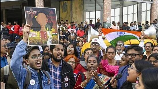 Social activists protest outside the Civil and Criminal Court, Sealdah as court pronounced accused Sanjay Roy (not in picture) guilty of rape-murder of on-duty PGT doctor at RG Kar Hospital in Kolkata, India, in January (HT Photo)