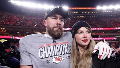 Travis Kelce spends over $100,000 on Valentine's gifts for Taylor Swift, showcasing his love through extravagant presents.
Jamie Squire/Getty Images/AFP (Getty Images via AFP) Travis Kelce spends over $100,000 on Valentine's gifts for Taylor Swift, showcasing his love through extravagant presents.
Jamie Squire/Getty Images/AFP (Getty Images via AFP)